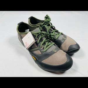 NWT Men’s New Balance Minimus / men’s size 10